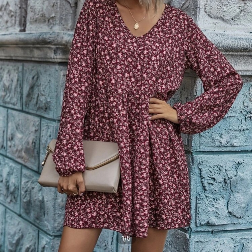 Long sleeve floral smock dress